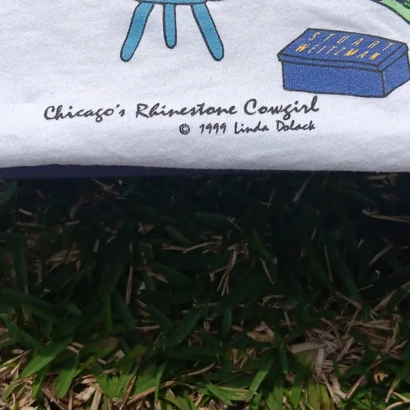 A Collector Sturart Weitzman Embellished Tee.Size small. - Picture 4 of 8